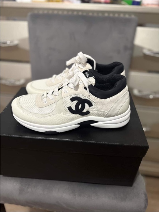 CHANEL Shoes - CHANEL White and Black CC Logo Sneakers